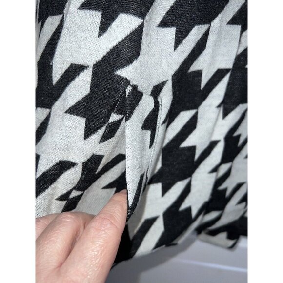 ZARA Collection Houndstooth Print 3/4 Sleeve Flare Cropped Button Jacket - Picture 4 of 9